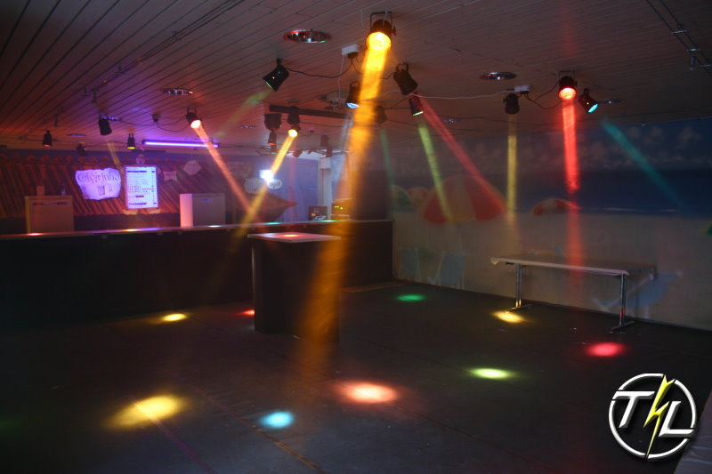 Party 03