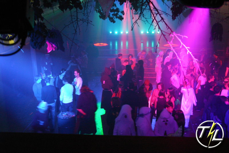 Party 06